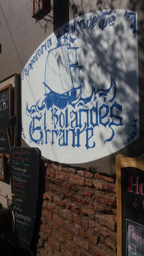 Trotamundos Hostal Santiago Kültér fotó